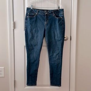Torrid Denim Stretch Skinny Jeans (Short)